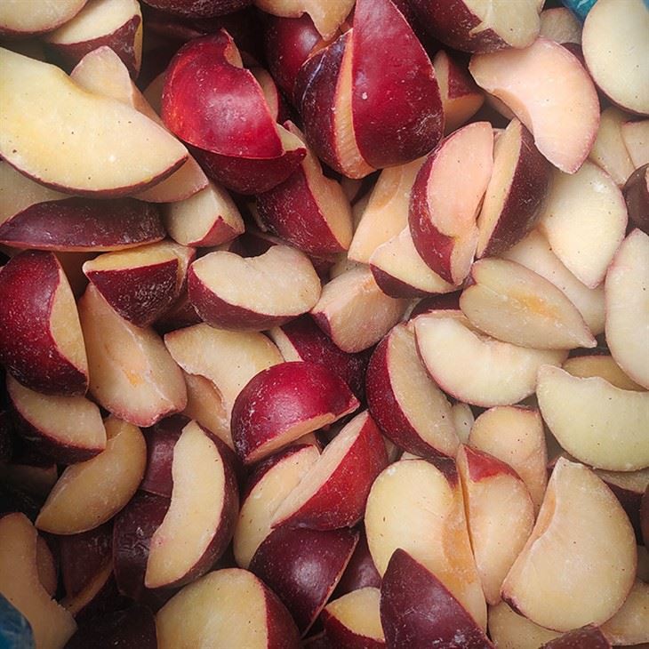 IQF Frozen Apple chunks